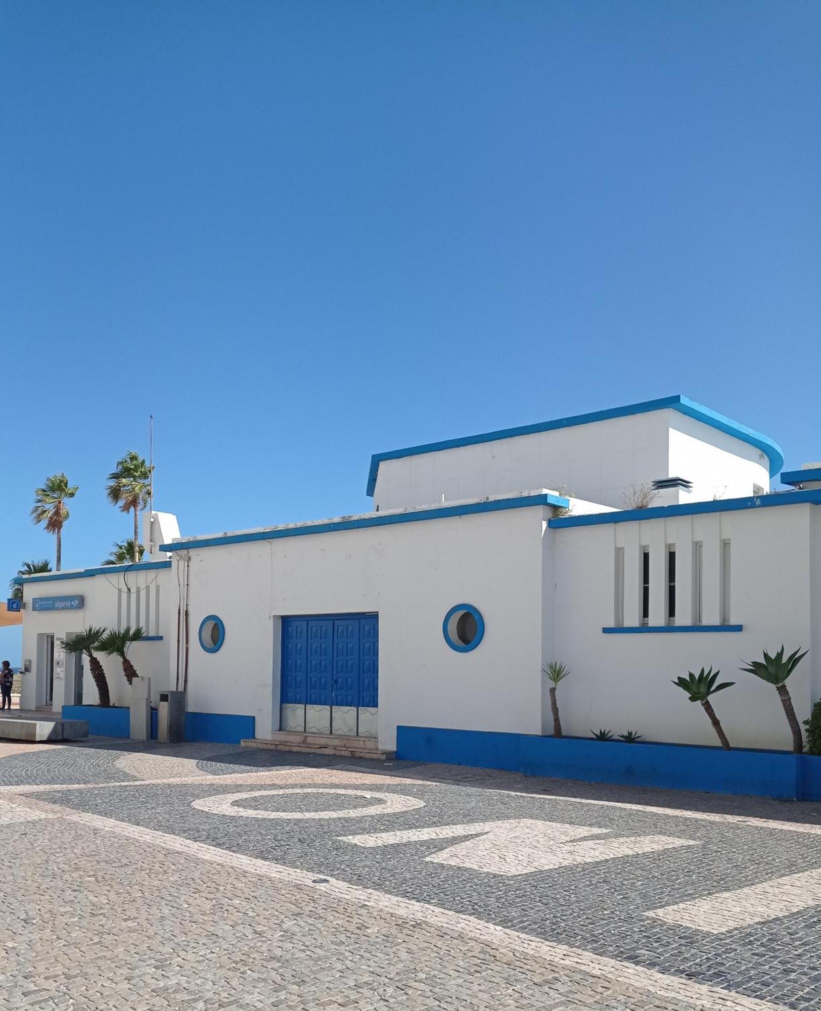 Casino Blu: 50M To Beach, In Town Center Armacao de Pera Exterior photo